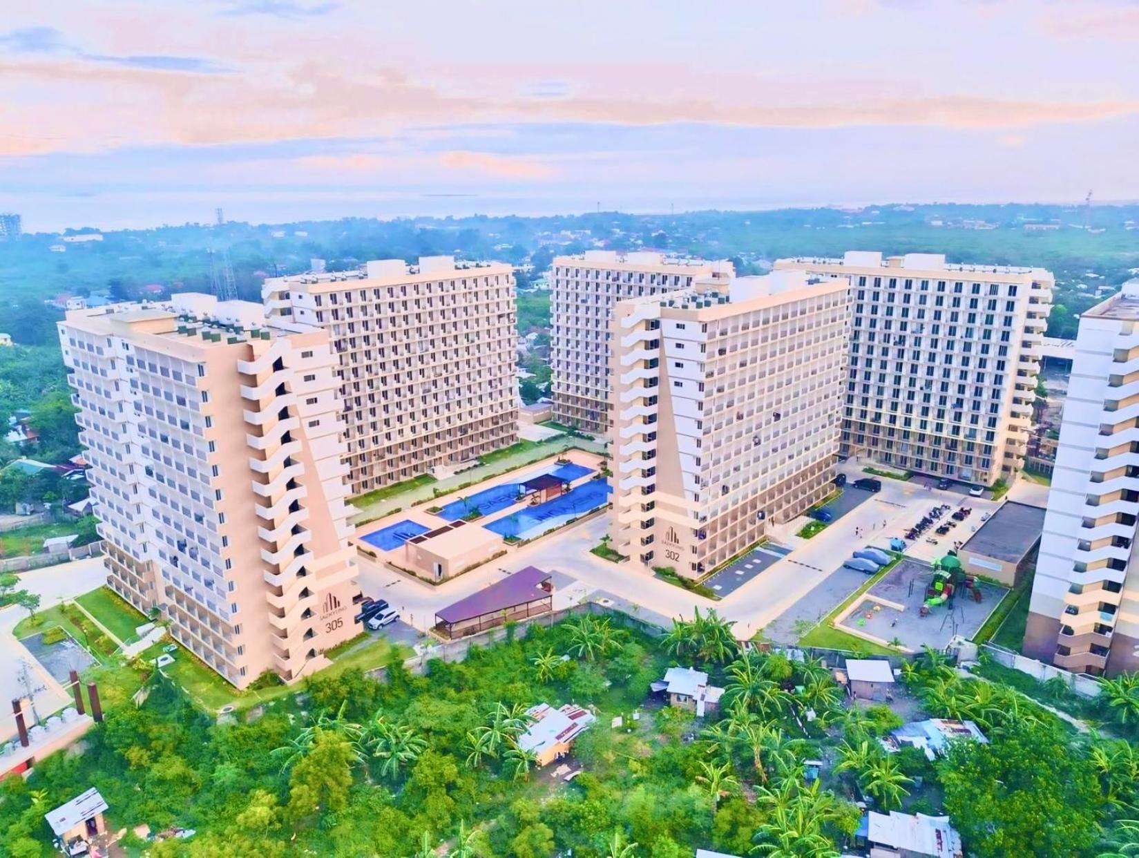Cozy Condo Near Airport With Pool And Ocean View Suba Basbas Exterior photo
