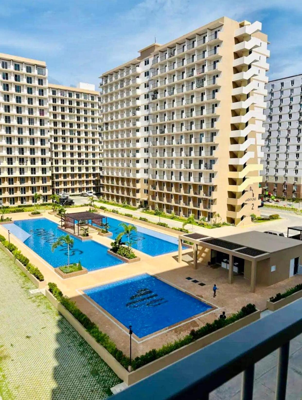 Cozy Condo Near Airport With Pool And Ocean View Suba Basbas Exterior photo